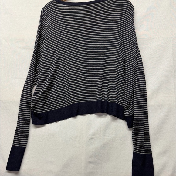 Eileen Fisher Navy Striped Knit oversized sweater medium - Picture 3 of 8